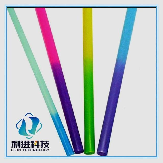 「感溫粉供應(yīng)銷(xiāo)售」五彩繽紛的遇冷變色吸管使用安全嗎？